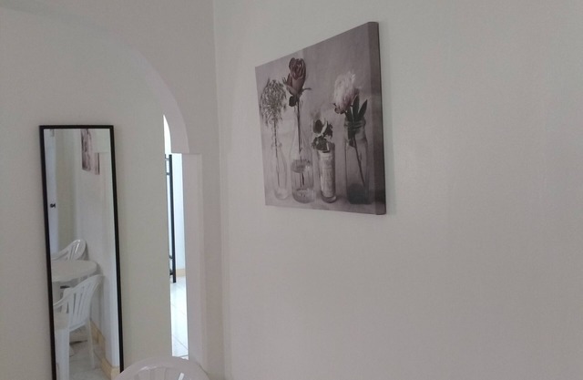 Delightful 3 Bedroom Apartment In Quiet Village Near Roseau