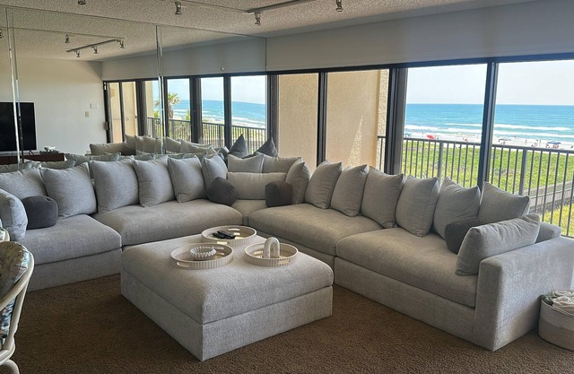 Delightful 3-bedroom apartment in South Padre Island