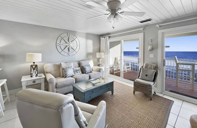 Delightful 30A Beach-Front Condo, Seagrove, FL - Book now!