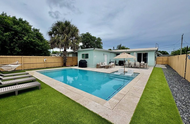 "Delray Drift". Charming 3-bedroom house in Downtown Delray.