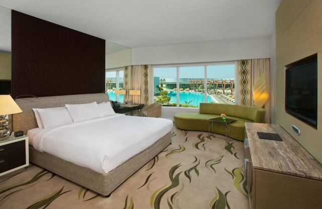 Deluxe King Room Near Old Airport Park Abu Dhabi