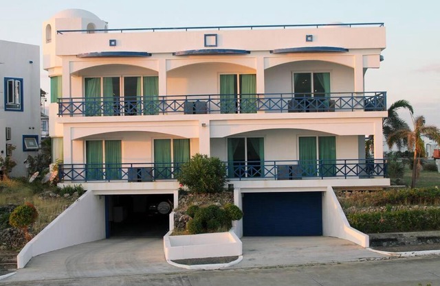 Deluxe Room at World Class Resort