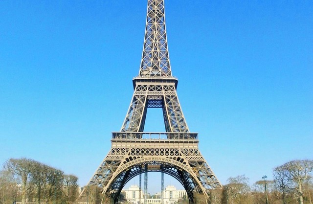 Deluxe Room In the Heart Of Tour Eiffel