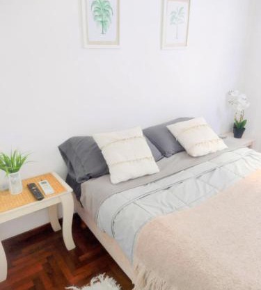 Departamento de 2 habitaciones Banfield centro