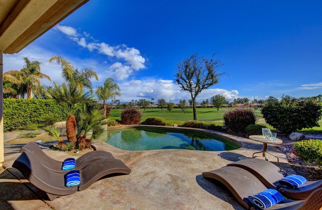 Desert Retreat - Private Pool & Spa on Private Golf Course Permit #065615 3bdrms