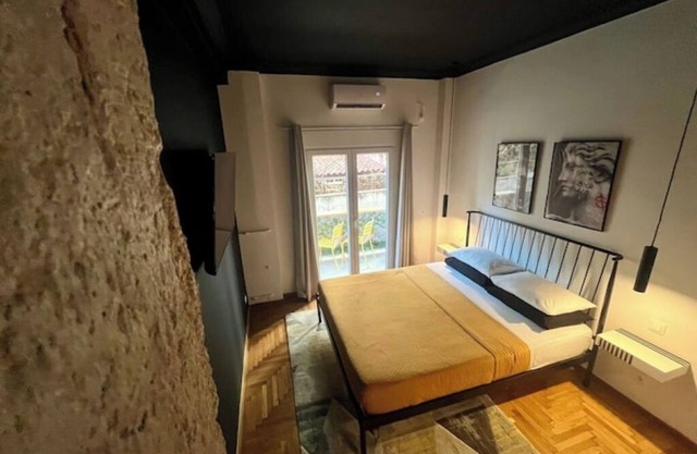 ✨ Designer Studio with Balcony | Steps to Acropolis & Plaka