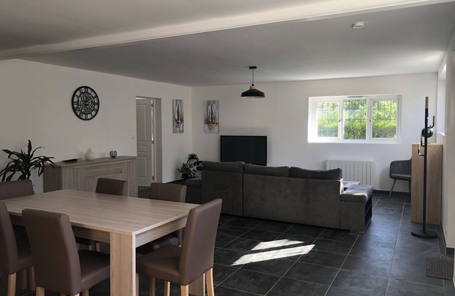 Detached house with garden in Avranches