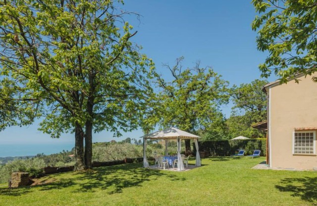 Di Carlino by Interhome