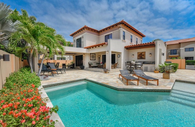 Diamante 166-Luxury Private Home-Private Pool @ Gold Coast