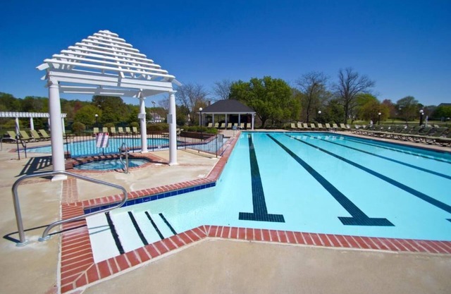 Diamond Resorts The Historic Powhatan Resort - 2 Bedroom Groundfloor
