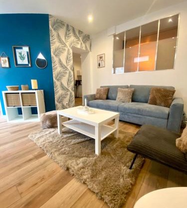 Dijon city center Terrasse Alphonse