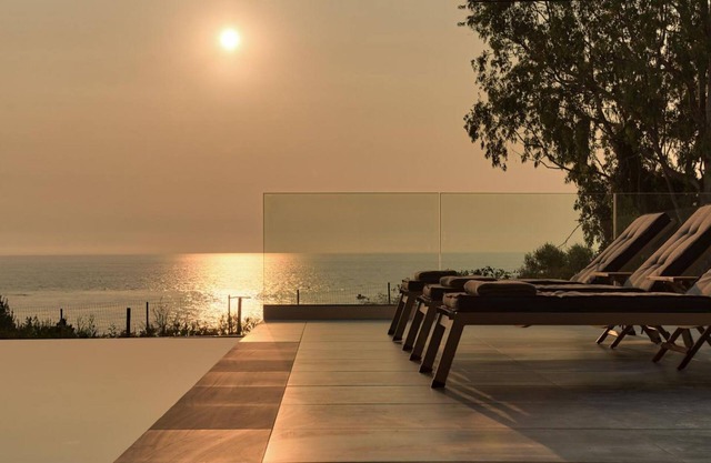 Diom Villa South Coastal Escape