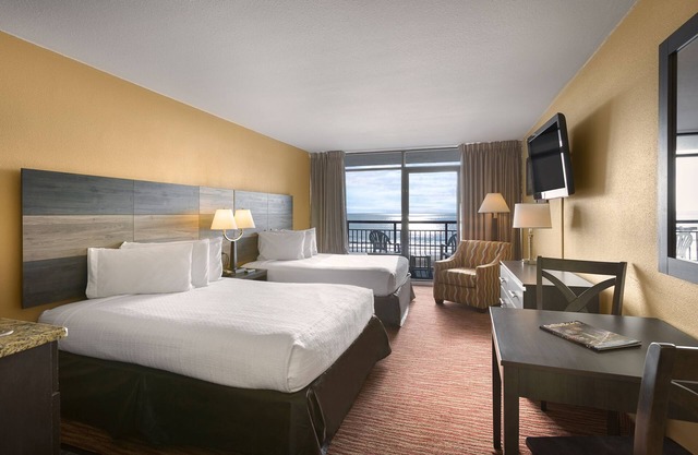 Direct Oceanfront Guest Room w/Great View + Official On-Site Rental Privileges