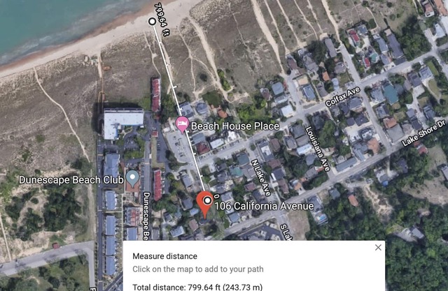 Dog Friendly Beach Cottage - Walk 800 ft. to Lake Michigan's Sheridan Beach