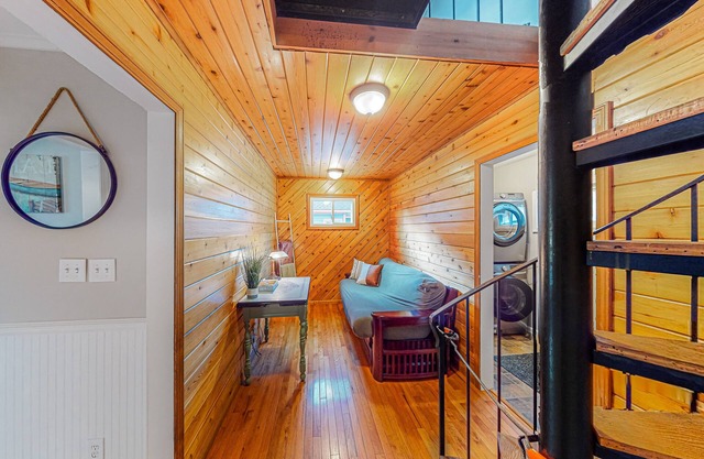 Dog-friendly retreat with fireplace & spacious yard - near lakes & skiing
