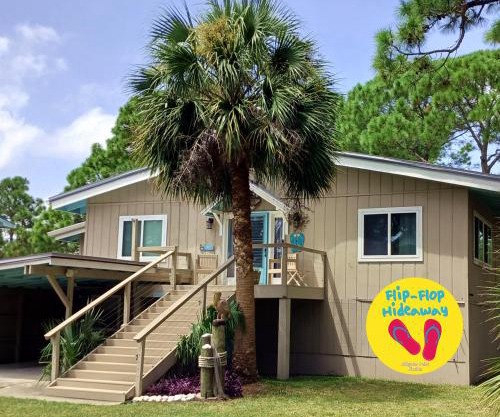 Dog Friendly-Short Walk to Beach-Canal Front-Screened Porch-Peaceful