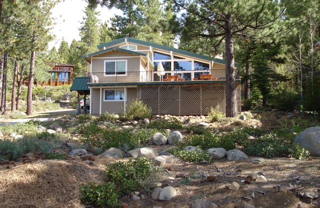 Dollar Point - Across Street from Lake - Great Family Retreat