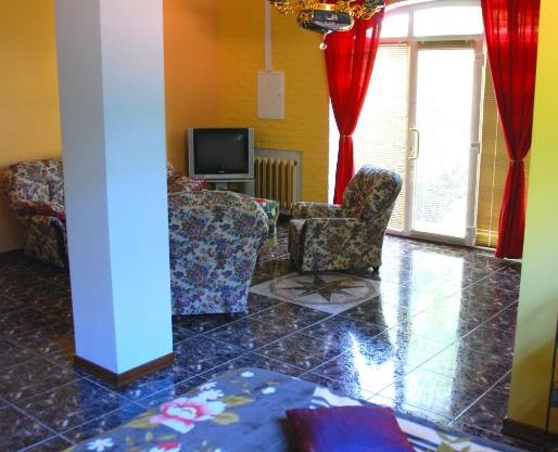 Dom na Naberezhnoy 202