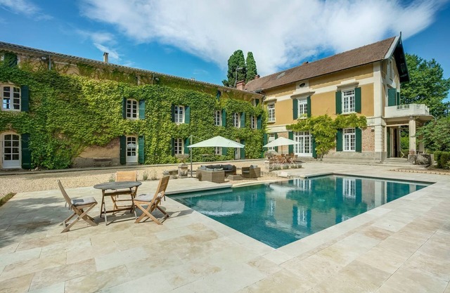Domaine Art et Vin - Six Bedroom Villa, Sleeps 12