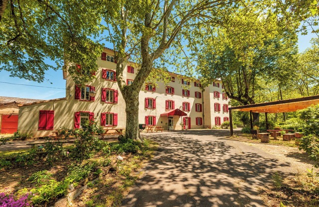 Domaine d'Andabre 100 people