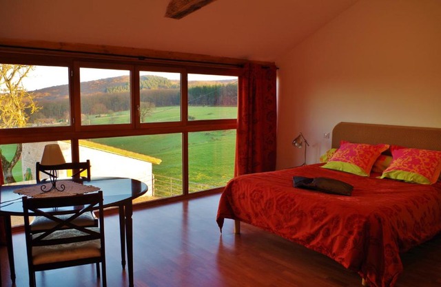 Domaine Joseph LAFARGE Wine Resort B&B