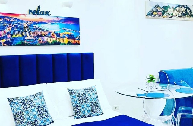 Donn'Anna Naples City Center Confort Apartment