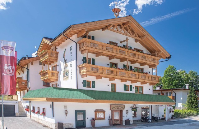 Doppelzimmer mit Balkon Kat. B - Gasthof Dorfwirt