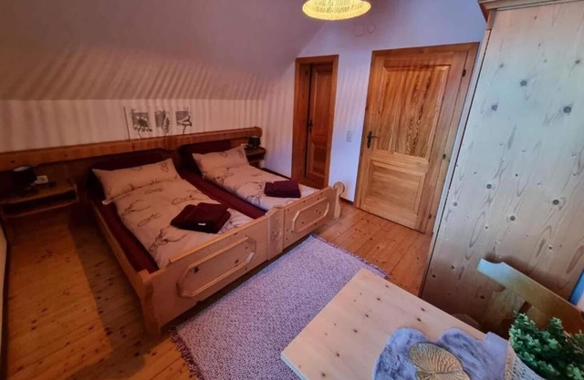 Doppelzimmer 1 - Gasthof Kirchenwirt Gnesau