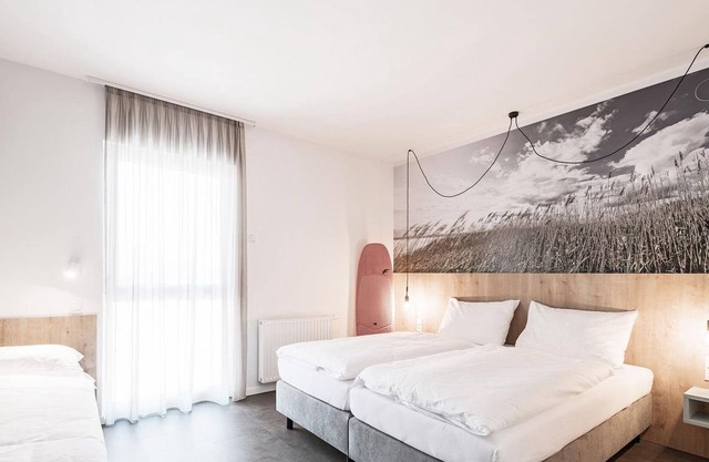 Doppelzimmer Big, Dusche, WC - Lakeside77 Hotel