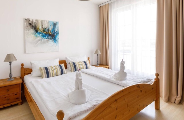 Doppelzimmer mit Balkon und Kleinem Bad - Pension Laubenhof