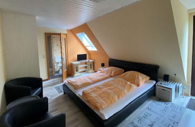Doppelzimmer mit Balkon - Pension "zum Leuchtfeuer"