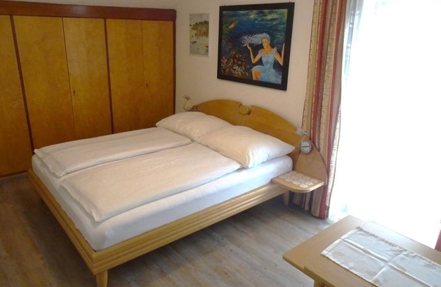 Doppelzimmer mit Du od. Bad, WC, Balkon - Haus Berger