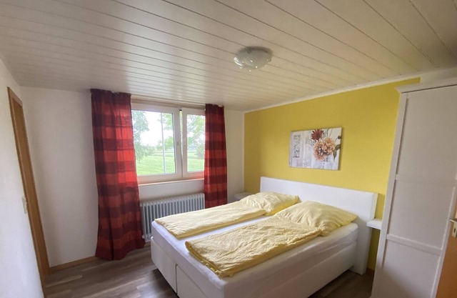 Doppelzimmer mit Schlafsofa - Pension "zum Leuchtfeuer"