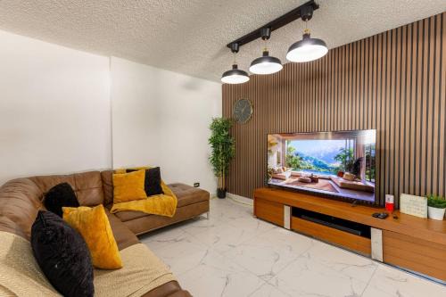 Dorado 6BR Family Group Retreat