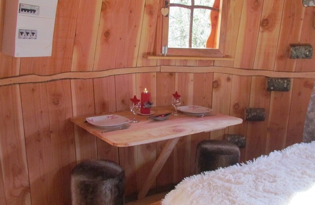 Double Chant de la nature cabin with relaxation area