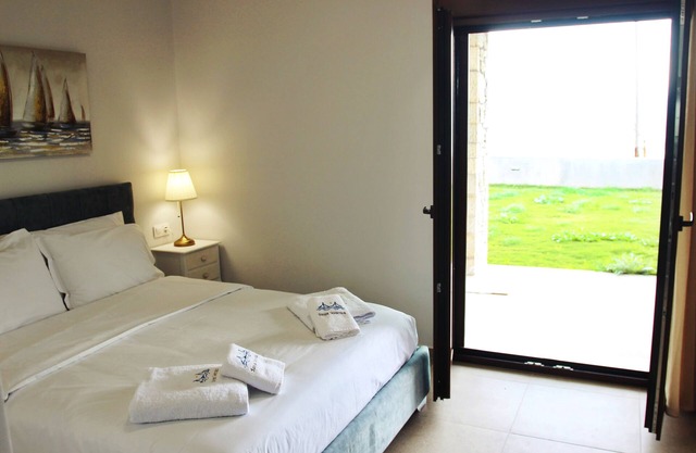 Double Room by the Sea - Santa Domenica Nafpaktos
