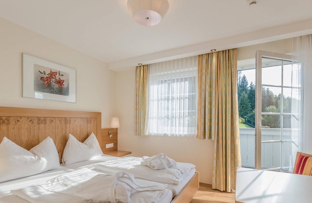 Double room deluxe half board - Cafe Pension Kitzer