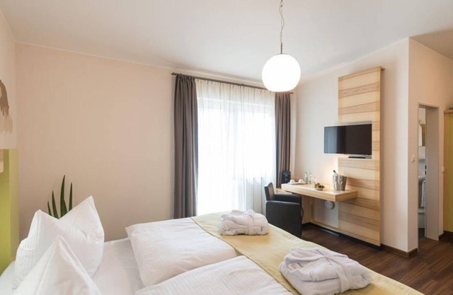 Double room shower/WC "Comfort" - Brauers Landarthotel