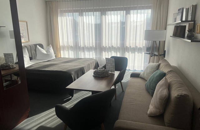 Double room, WC/shower - Pension am Markt