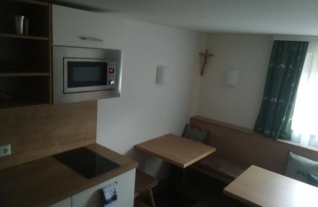 Double room with shower, WC - Bergheim, house