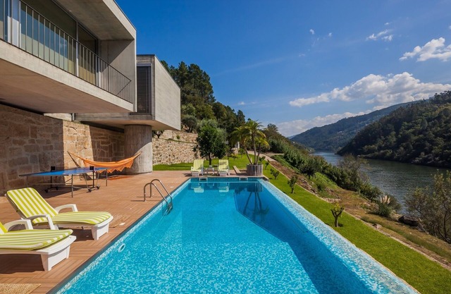 Douro House 4 suites, SPA, Swimming pool, Douro river quay