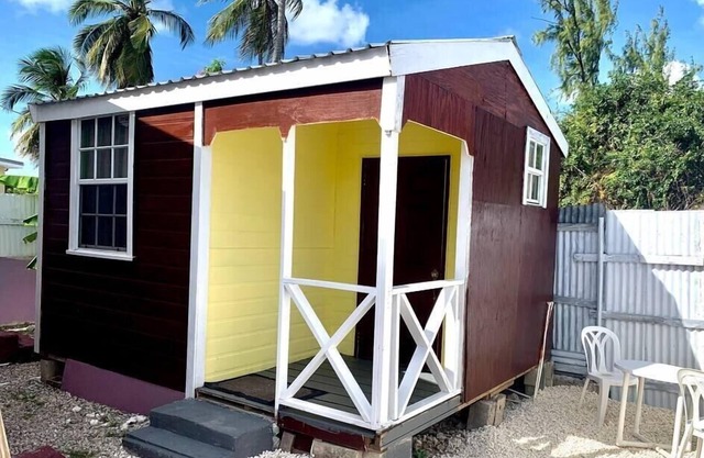 Dover Beach Tiny House w kitchen