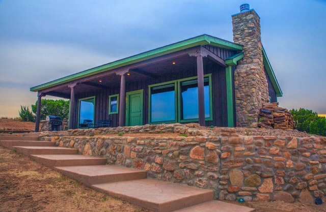 Doves Rest - ChairLift Cabin