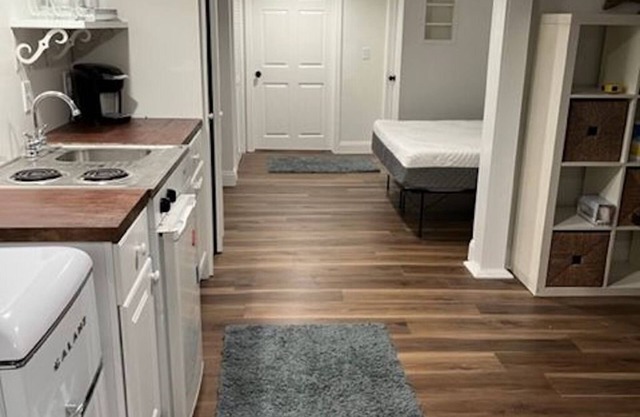 Downtown Living, pied-a-terre -> summer options