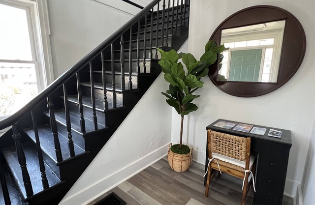 Downtown Sandusky Apartment!