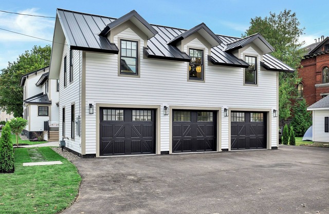 Downtown Saratoga Luxury Oasis