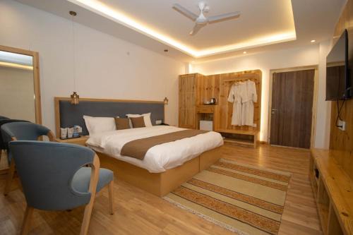 Dragon Residency