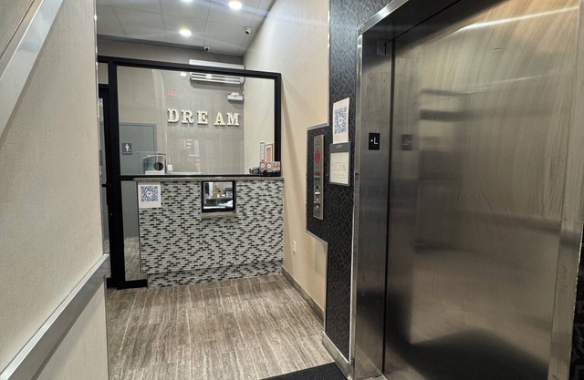 Dream Hotel Bronx