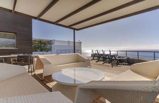 Dream Villa. Sea view, Comfort and Pool.