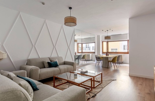 Dreamy Recoletos 2BR w/Pool & Doorman, close to Park, by Blueground